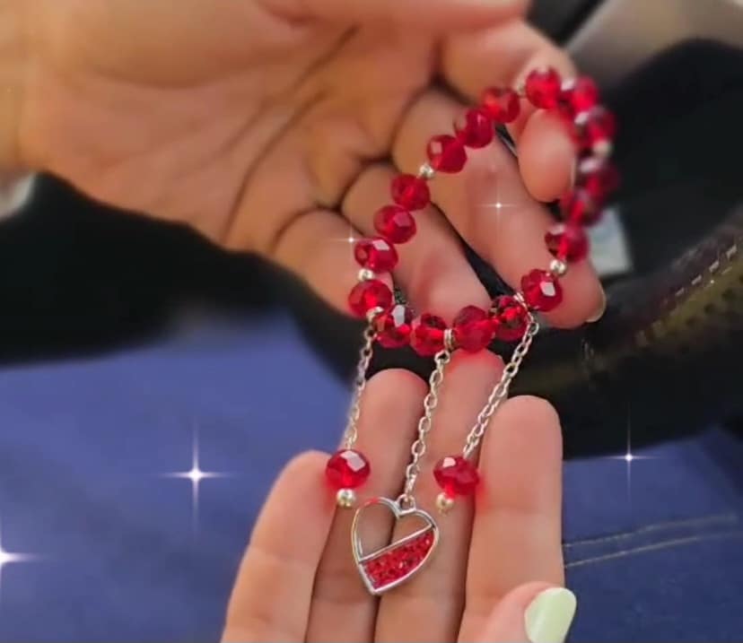 اسورة ذات طابع مميز